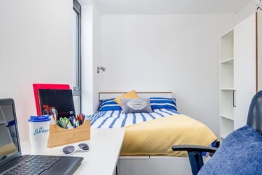 1 bed studio, Fulham Palace Road, Hammersmith, London, W69PA - Image 11